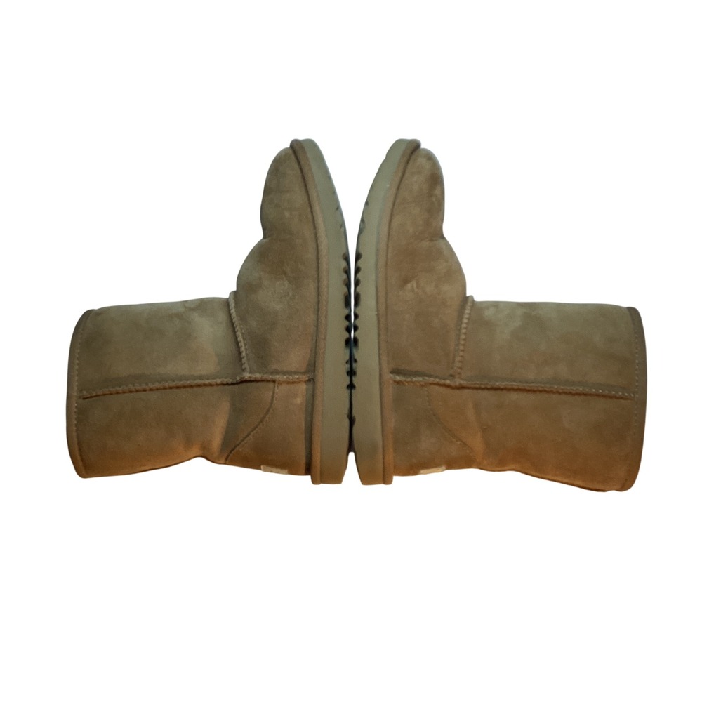UGG Classic II Short Boot Kids Size 4 Chestnut Suede Winter Cozy Shearling Warm - Picture 4 of 8